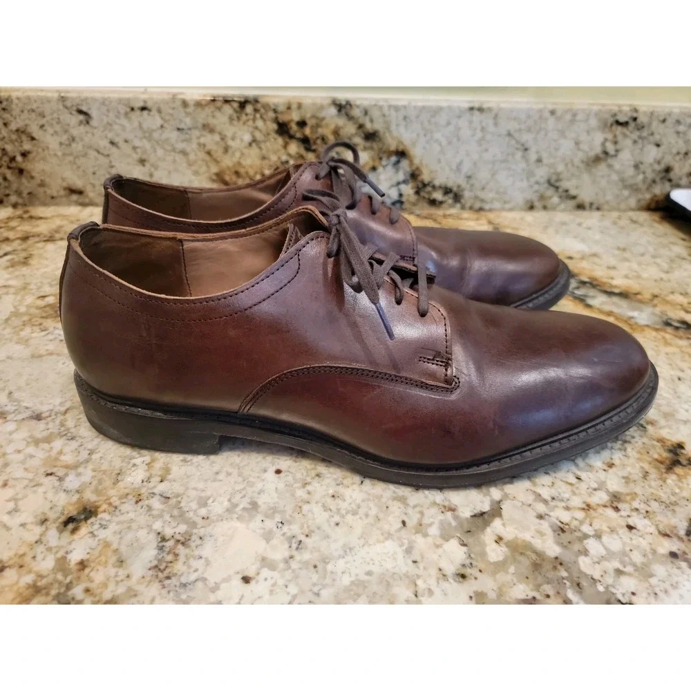 Allen Edmonds 
